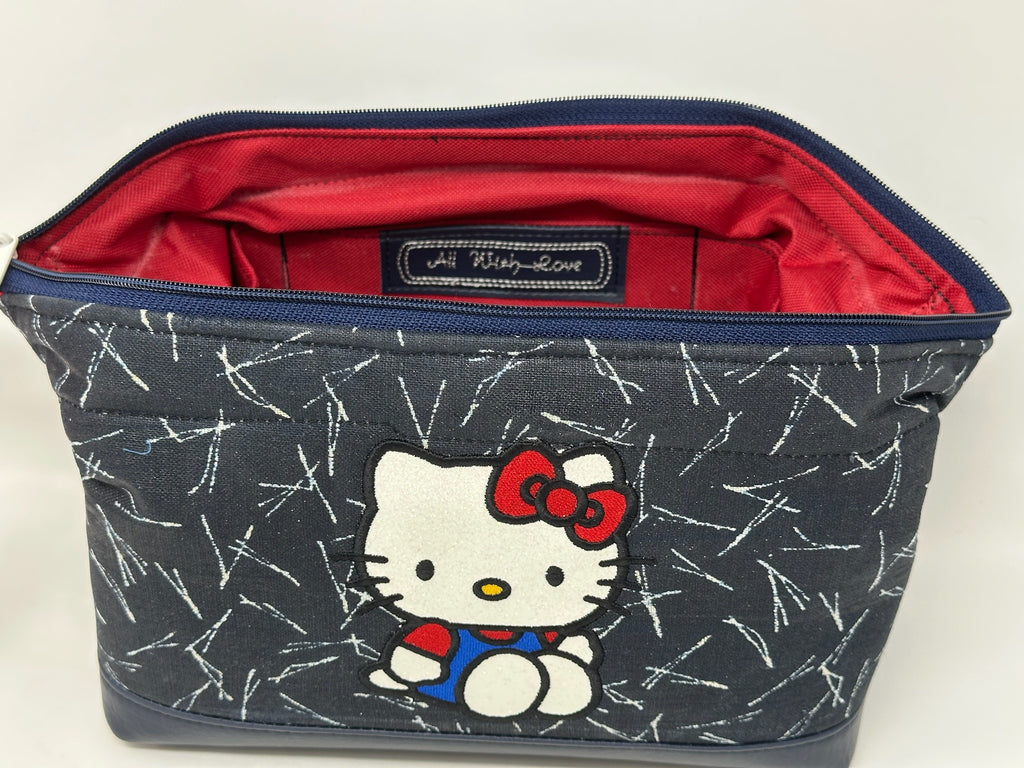 Toiletry/Shaving/Dopp Kit - Hello Kitty