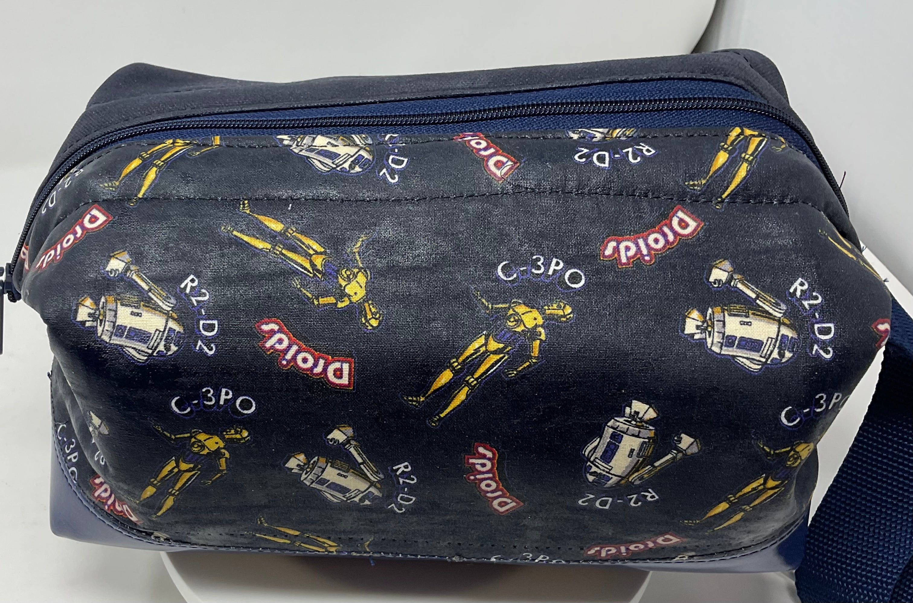 Toiletry/Shaving/Dopp Kit -  Star Wars R2-D2